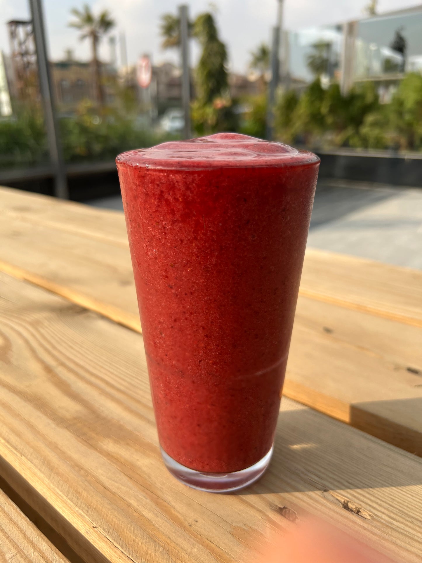 mixed berry smoothie